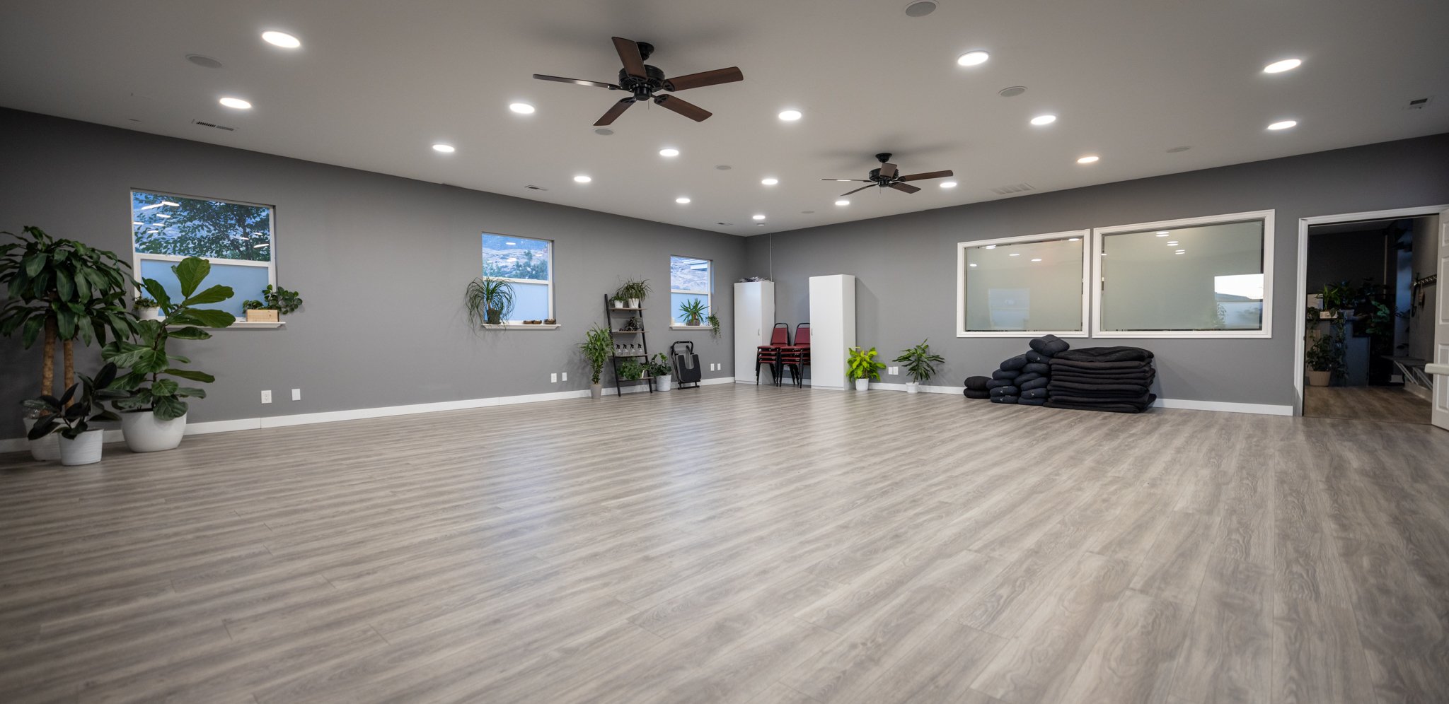 The 900 square foot Yoga Studio at CGW Studios with an open floor plan.