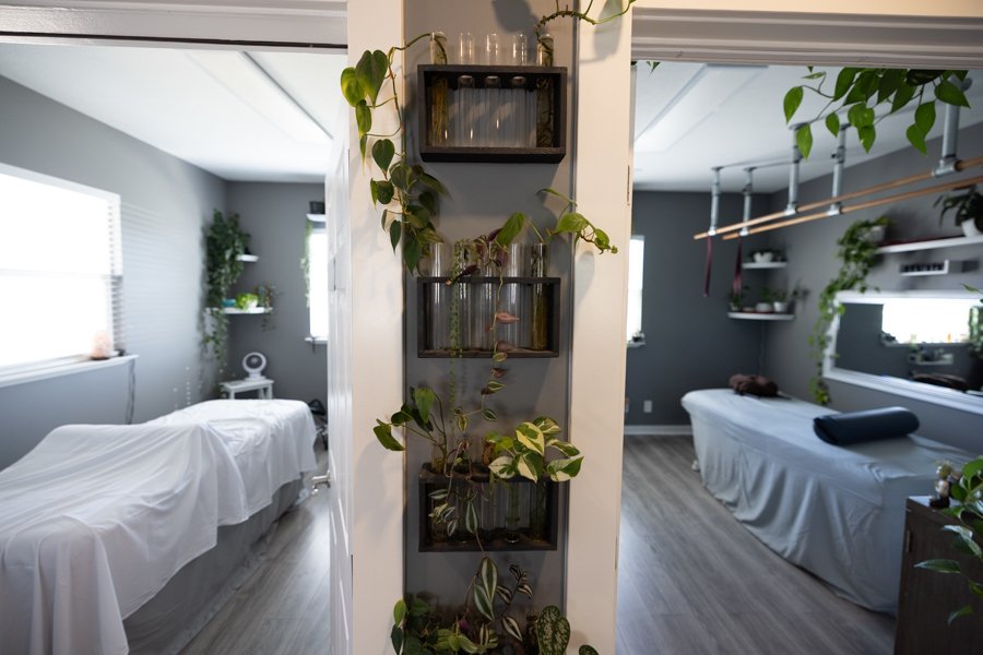 Studio 4 third angle showing the warm environment and natural light.